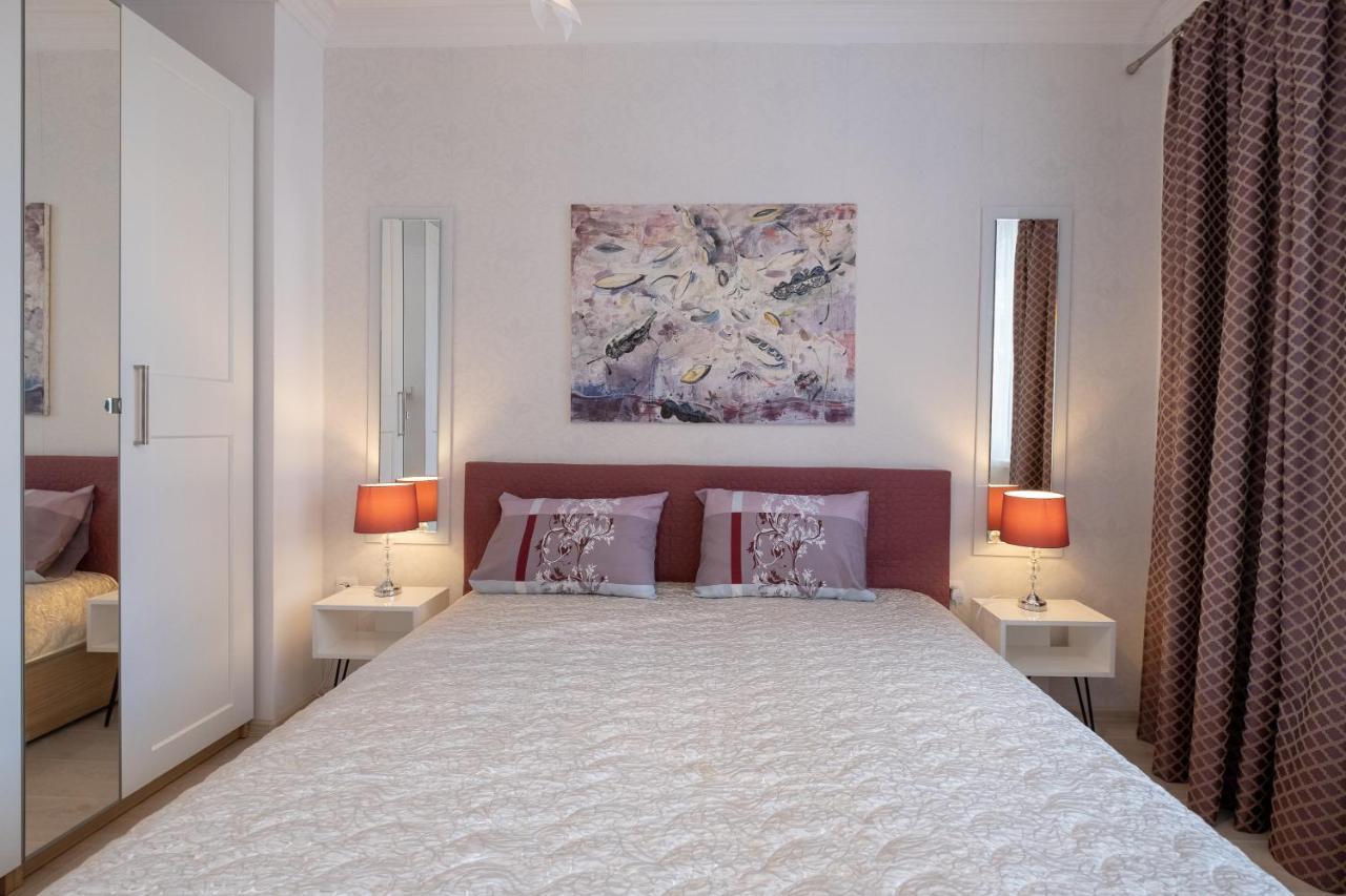 Two Bedroom Near To Doctors Garden Apartament *