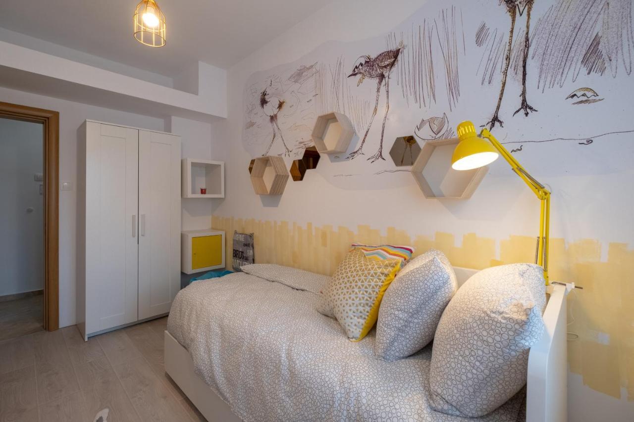 Two Bedroom Near To Doctors Garden Apartament *